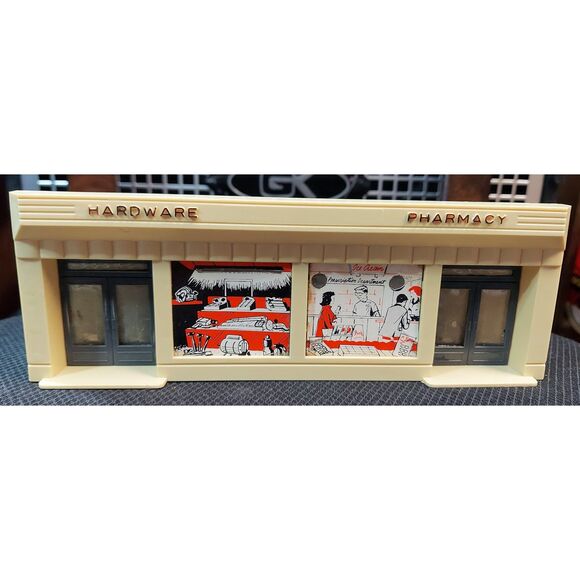 Plasticville Hardware & Pharmacy Store Vintage 1950's O & S Gauge assembled - Picture 2 of 5
